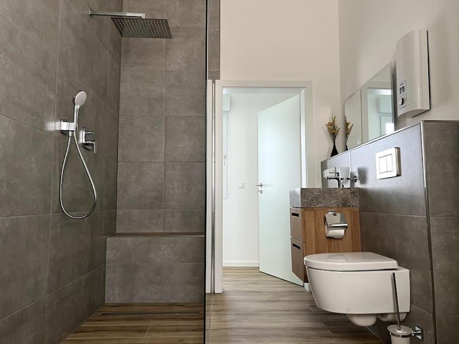 Moderne, Stilvolle Ferienwohnung In Eich Eich  Экстерьер фото